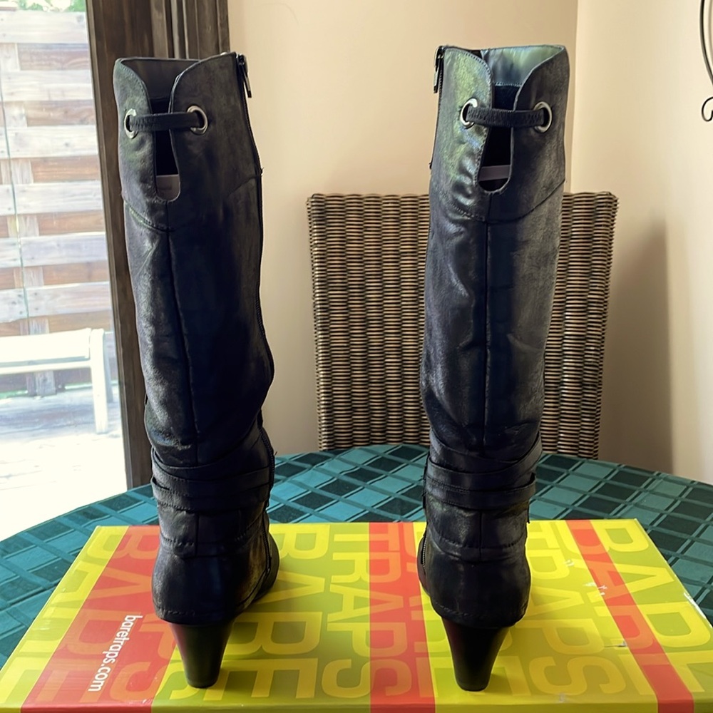 Baretraps black leather boots, 2 1/2 heel, size 7 1/2